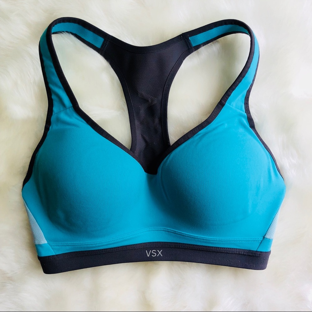 Victoria’s Secret Sports Bra.❤️